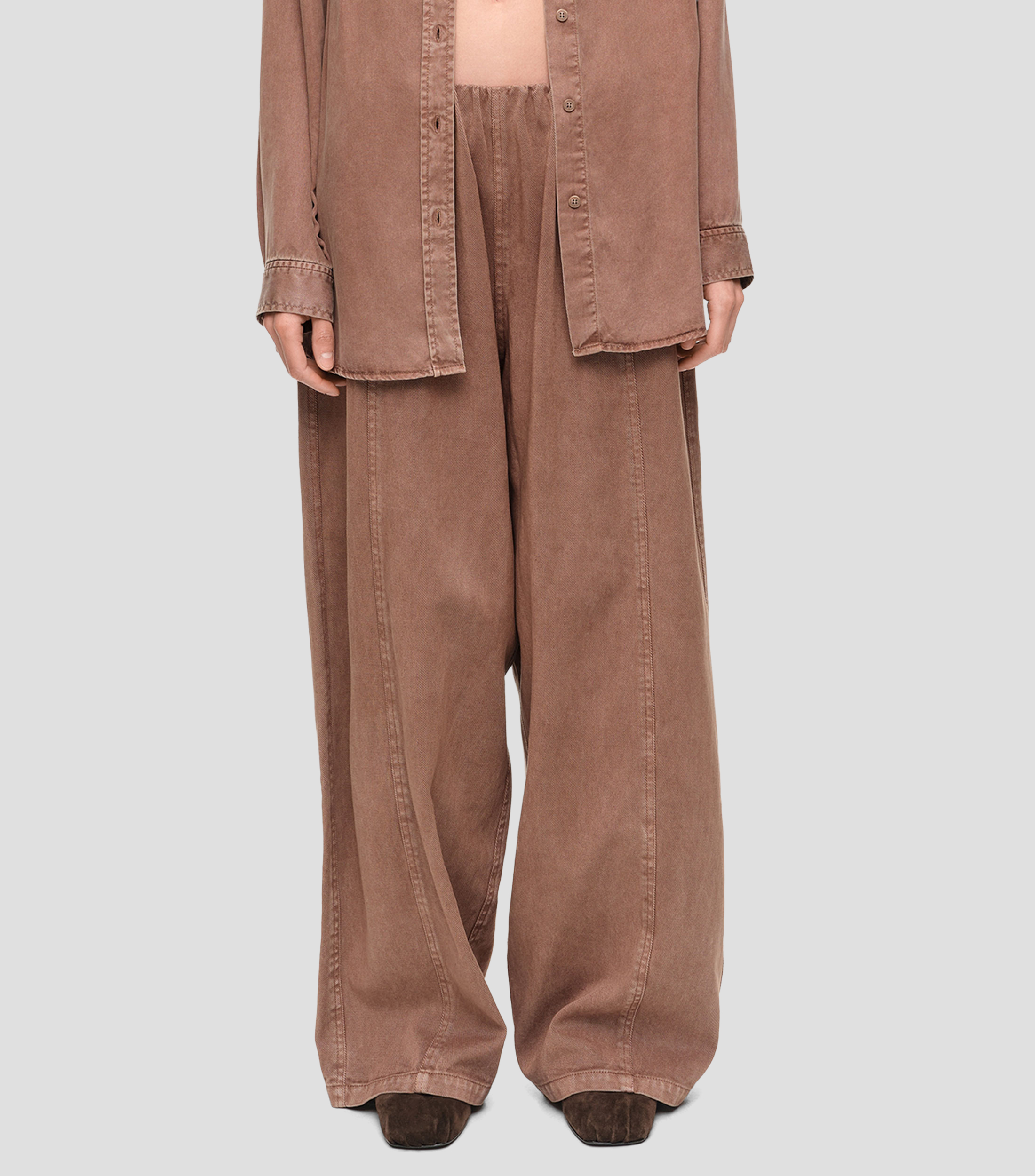 Pantalón ancho denim fluido lavado Mujer